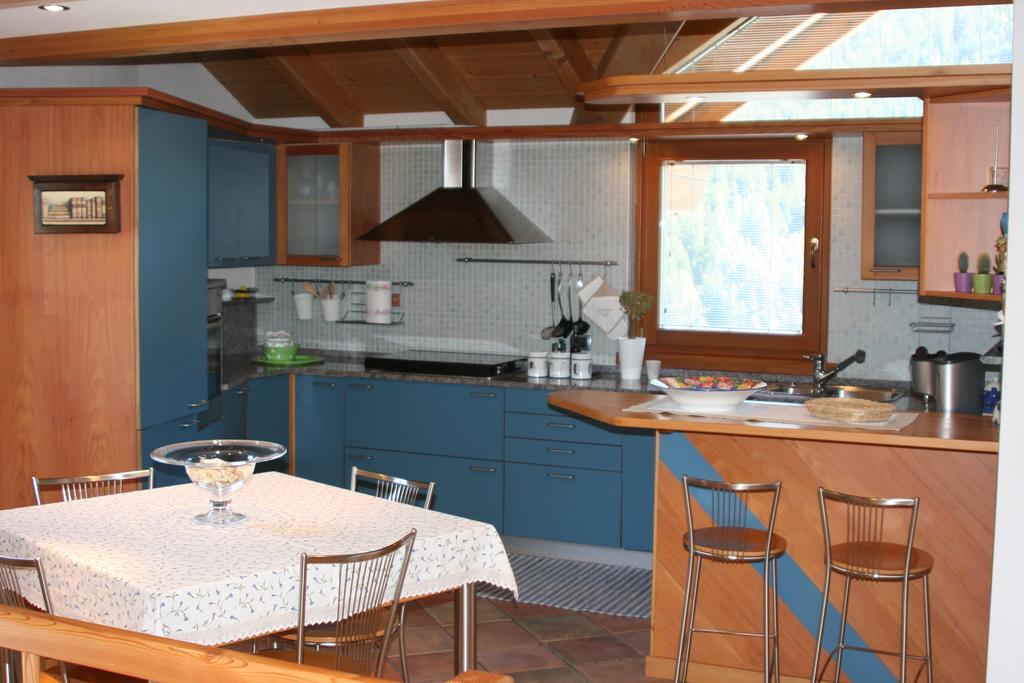 Casa Lucia Apartment Изолача Стая снимка