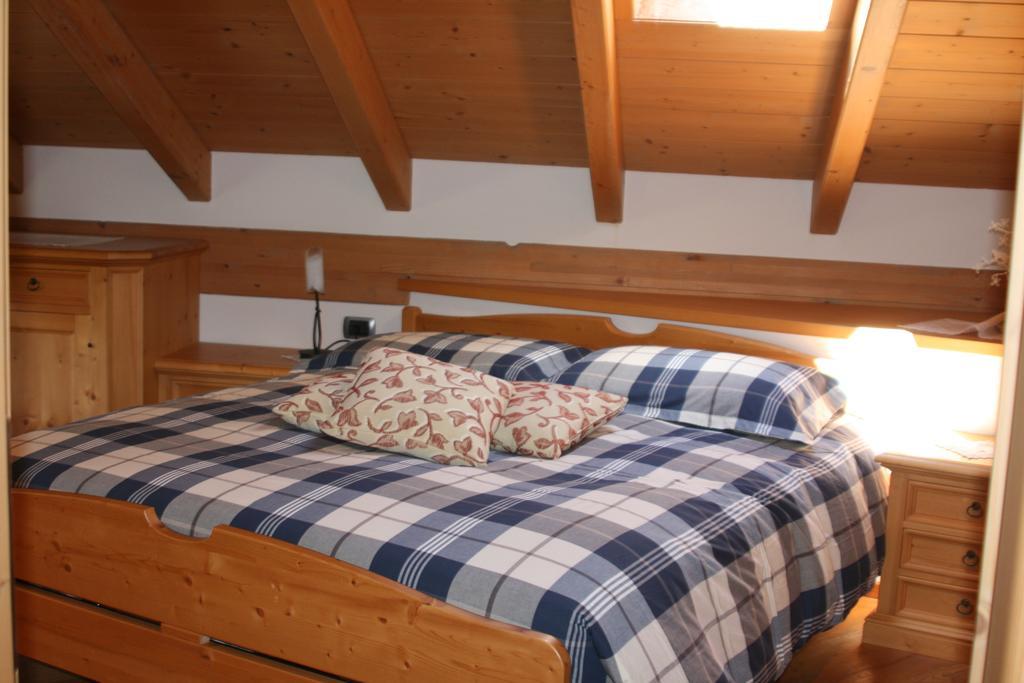Casa Lucia Apartment Изолача Стая снимка