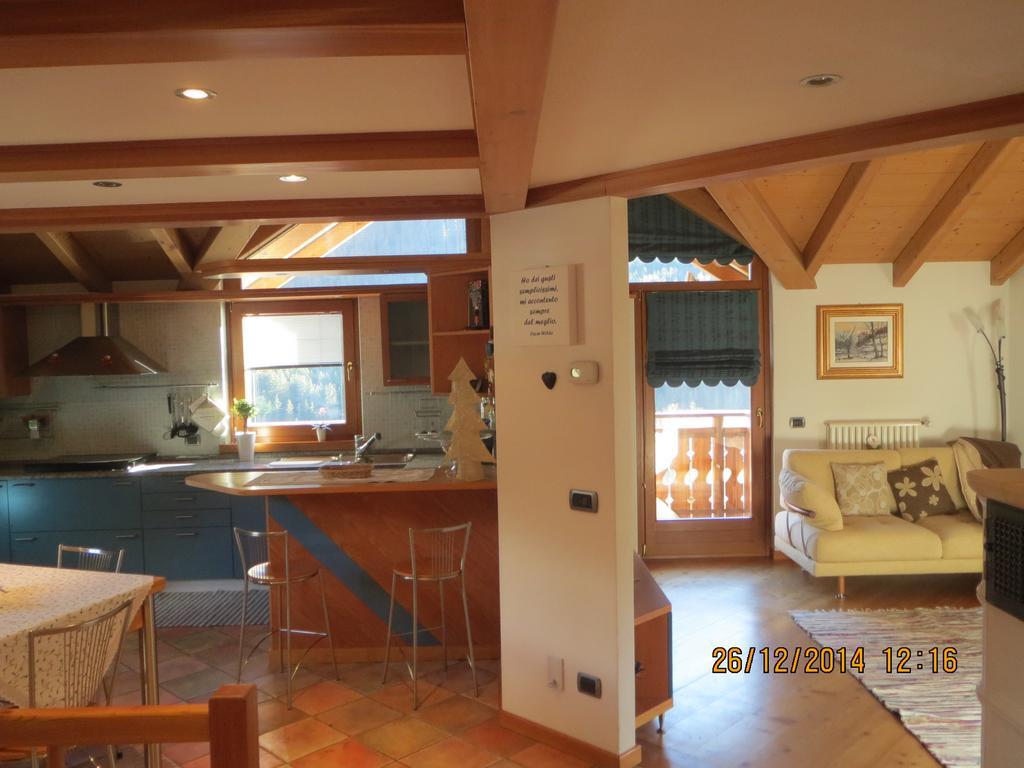 Casa Lucia Apartment Изолача Стая снимка
